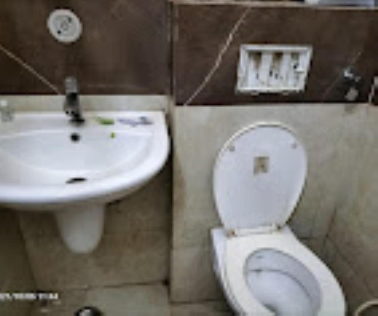 Hotel Mahabir Inn Mathura Buitenkant foto