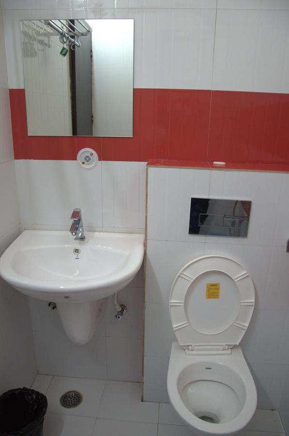 Hotel Mahabir Inn Mathura Buitenkant foto